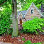 Sold with Trevor Smith